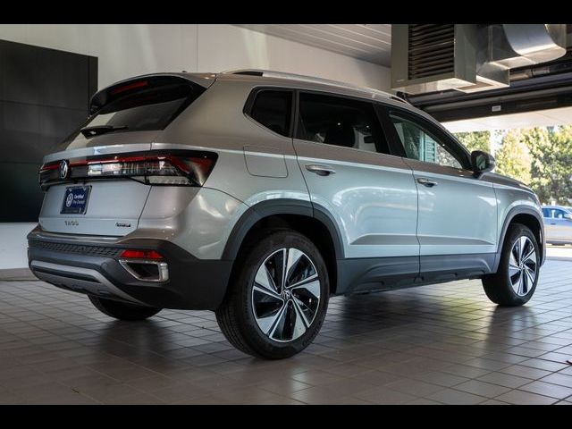 2025 Volkswagen Taos SE