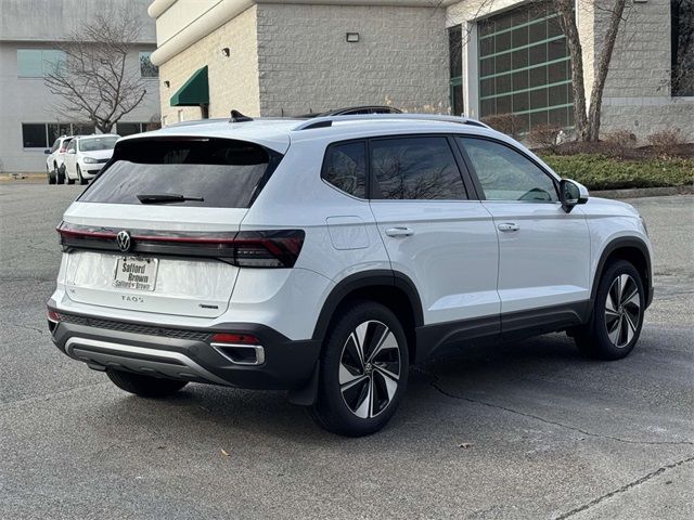 2025 Volkswagen Taos SE