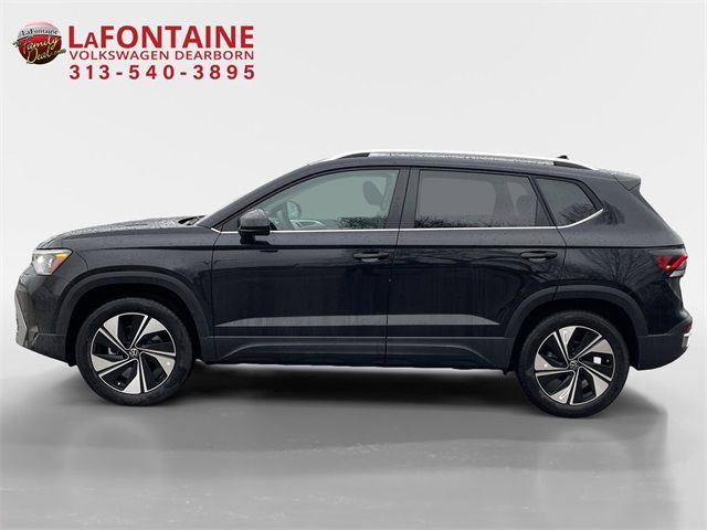 2025 Volkswagen Taos SE