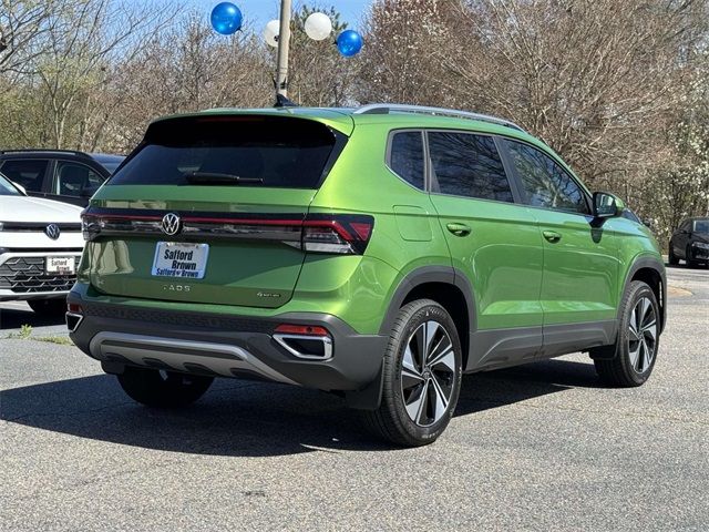 2025 Volkswagen Taos SE
