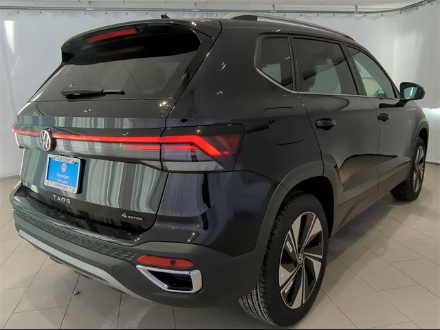 2025 Volkswagen Taos SE