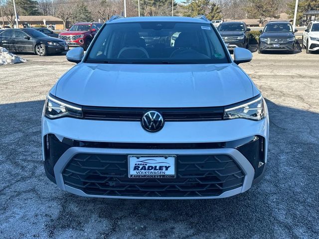 2025 Volkswagen Taos SE
