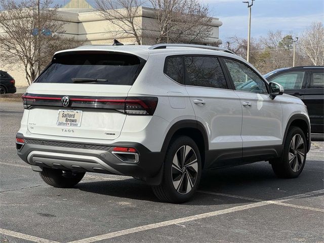 2025 Volkswagen Taos SE