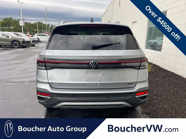 2025 Volkswagen Taos SE