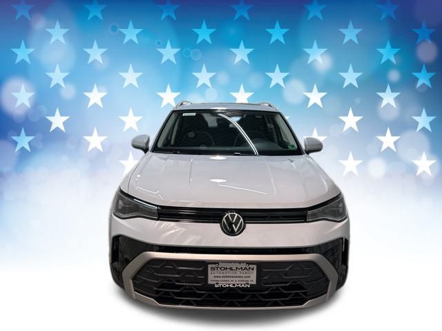 2025 Volkswagen Taos SE
