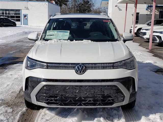 2025 Volkswagen Taos SEL