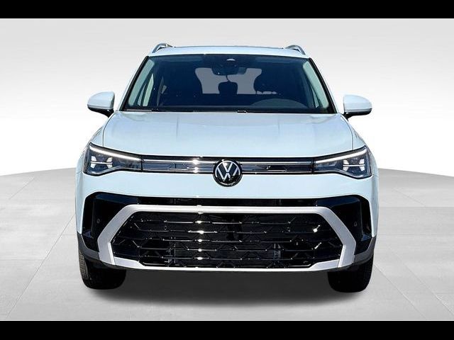 2025 Volkswagen Taos SEL