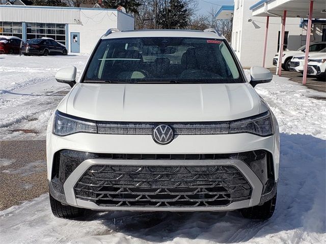 2025 Volkswagen Taos SEL