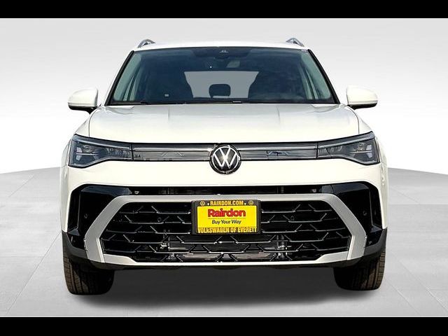 2025 Volkswagen Taos SEL