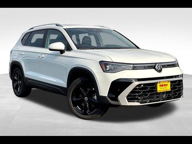 2025 Volkswagen Taos SEL