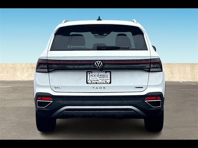 2025 Volkswagen Taos SEL