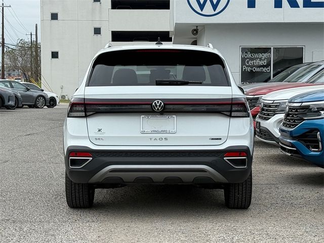 2025 Volkswagen Taos SEL