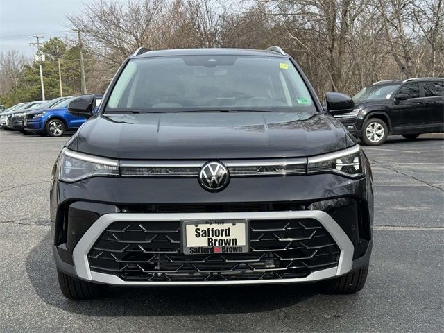 2025 Volkswagen Taos SEL