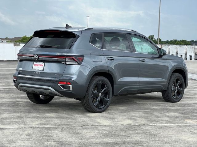 2025 Volkswagen Taos SEL