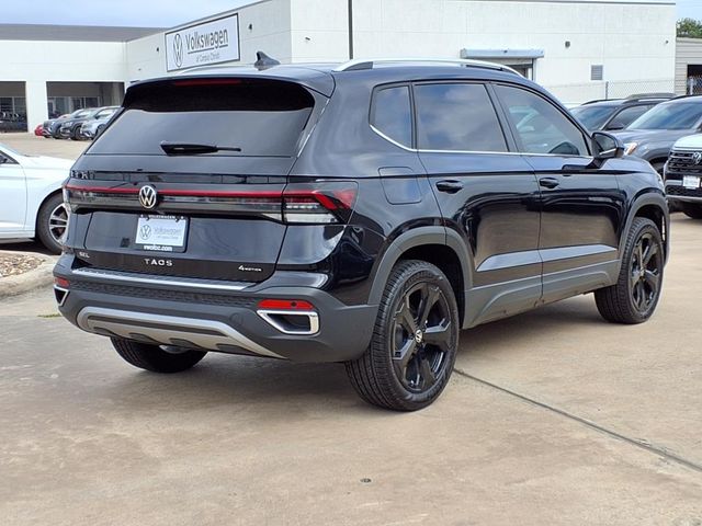 2025 Volkswagen Taos SEL