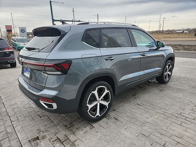 2025 Volkswagen Taos SEL