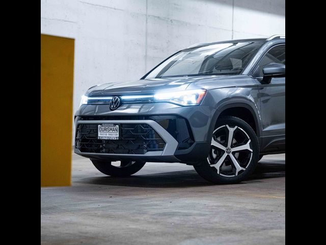 2025 Volkswagen Taos SEL