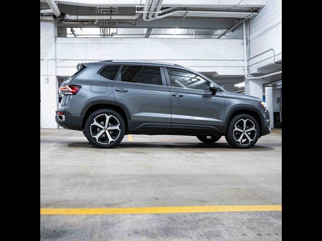2025 Volkswagen Taos SEL