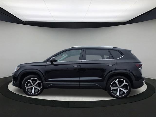 2025 Volkswagen Taos SEL