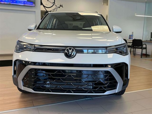 2025 Volkswagen Taos SEL