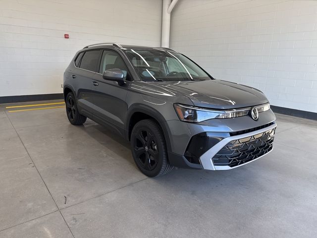 2025 Volkswagen Taos SEL