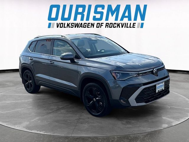 2025 Volkswagen Taos SEL