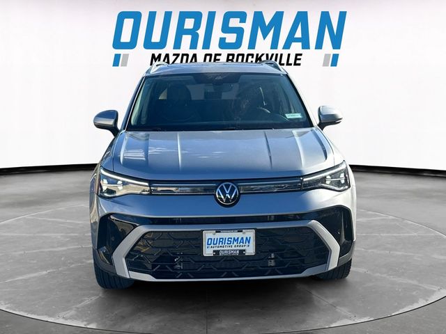 2025 Volkswagen Taos SEL