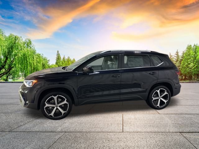 2025 Volkswagen Taos SEL