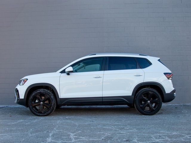 2025 Volkswagen Taos SEL