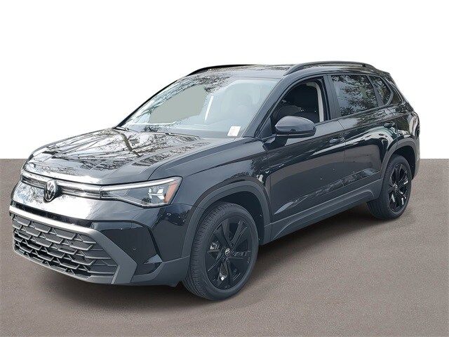 2025 Volkswagen Taos SE Black