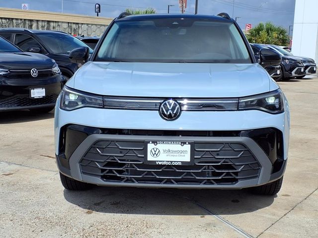 2025 Volkswagen Taos SE Black