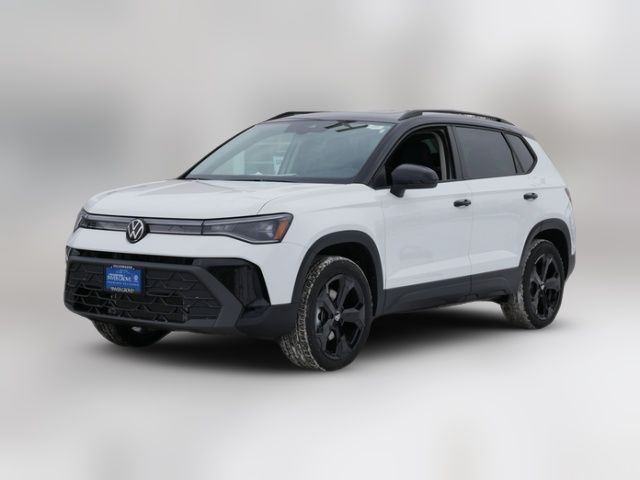 2025 Volkswagen Taos SE Black