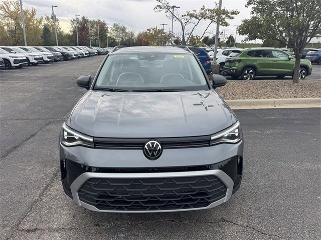 2025 Volkswagen Taos S