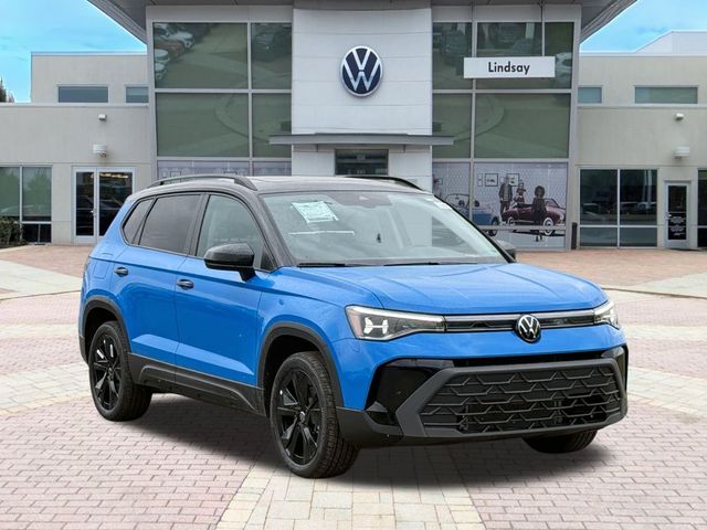 2025 Volkswagen Taos SE Black