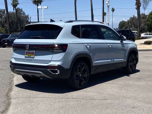 2025 Volkswagen Taos SE