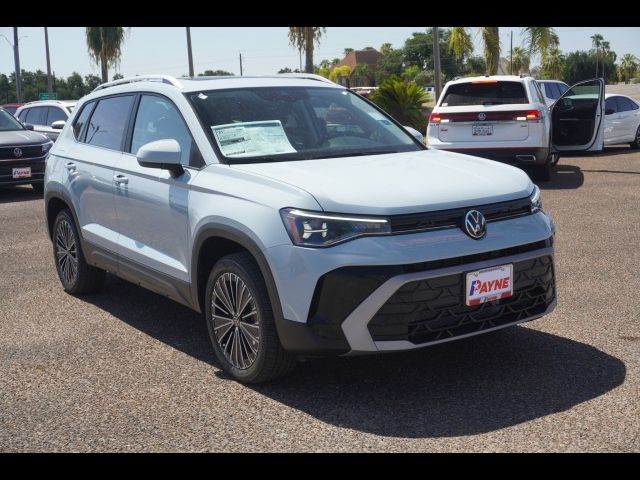 2025 Volkswagen Taos SE
