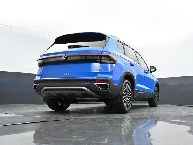 2025 Volkswagen Taos SE