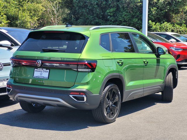 2025 Volkswagen Taos SE