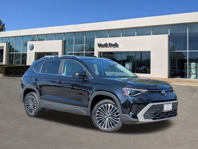 2025 Volkswagen Taos SE