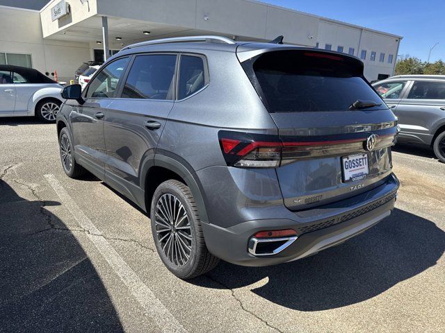 2025 Volkswagen Taos SE
