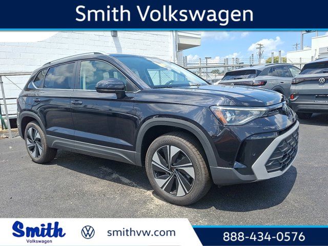 2025 Volkswagen Taos SE