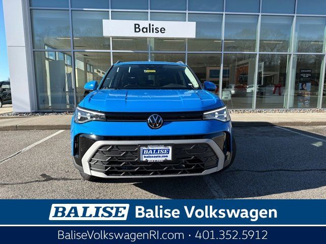 2025 Volkswagen Taos SE