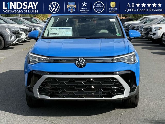 2025 Volkswagen Taos SEL