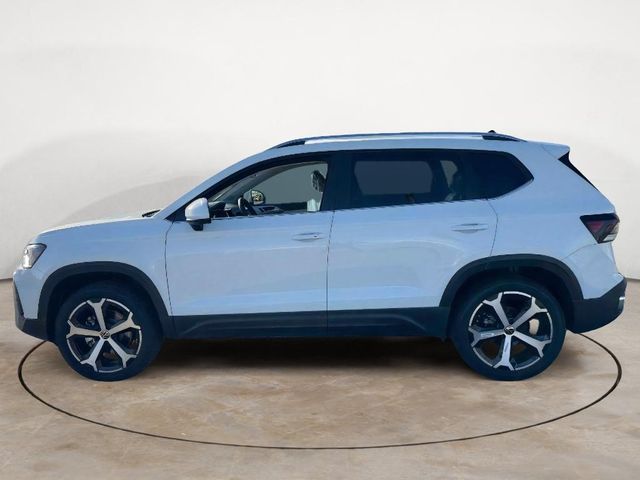 2025 Volkswagen Taos SEL