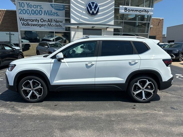 2025 Volkswagen Taos SEL