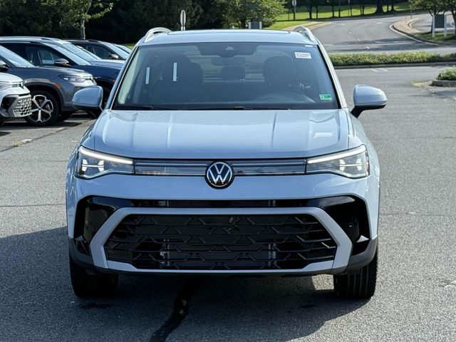 2025 Volkswagen Taos SEL