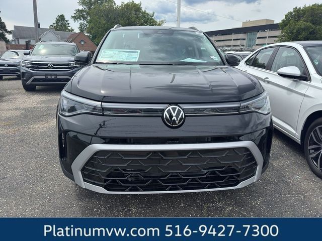 2025 Volkswagen Taos SEL