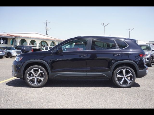 2025 Volkswagen Taos SEL