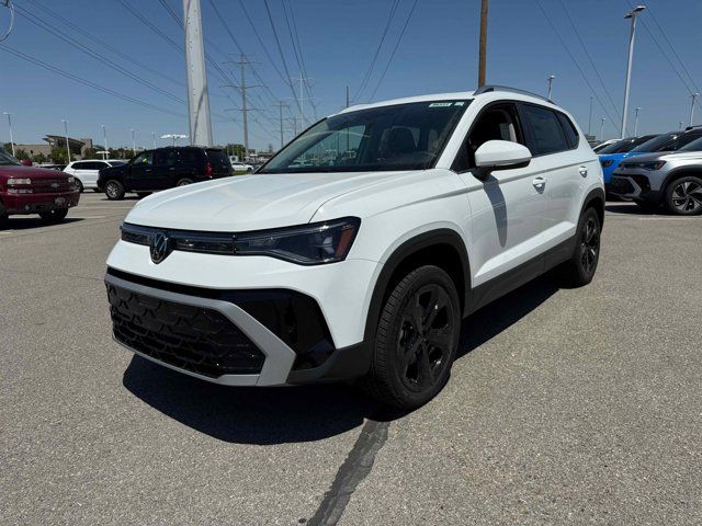 2025 Volkswagen Taos SEL