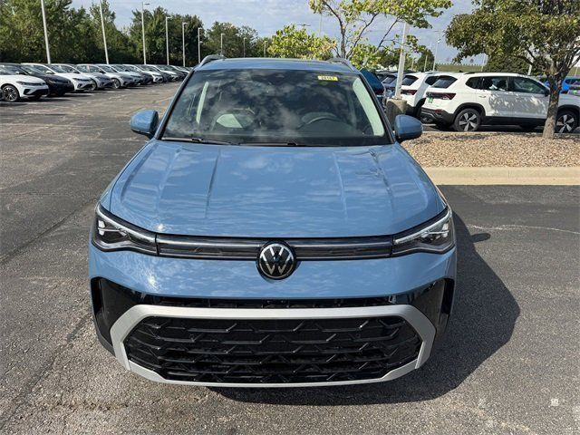 2025 Volkswagen Taos SEL